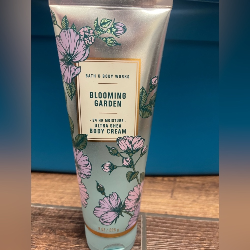 Blooming garden ultra shea body cream